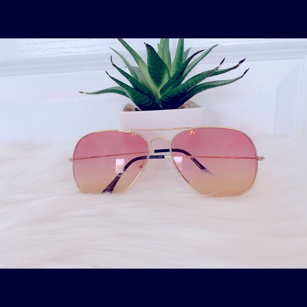 Sunset Aviator Style Sunglasses - Picture 3 of 3
